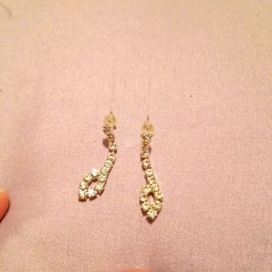 🧚‍♀️💎 Diamond cz Earings💜🛍